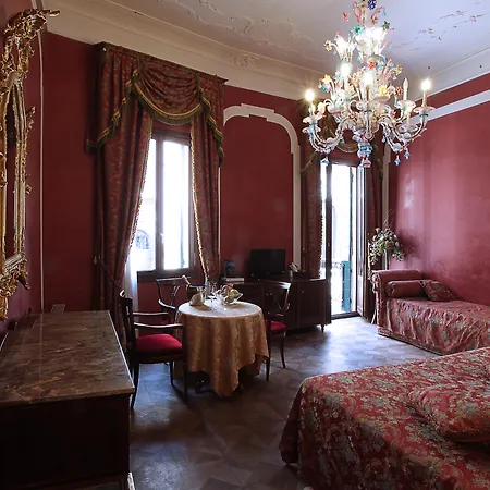 Hotel San Moisè