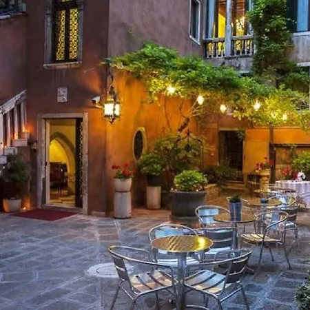 San Moisè Hotel
