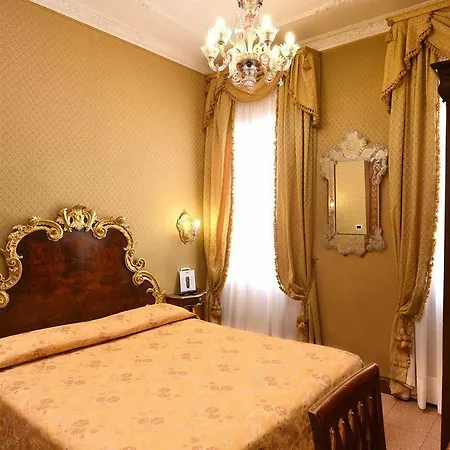 Hotel San Moisè
