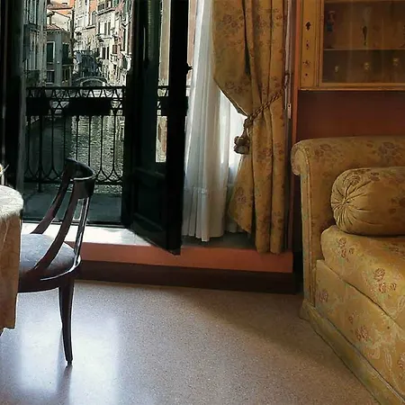 Hotel San Moisè