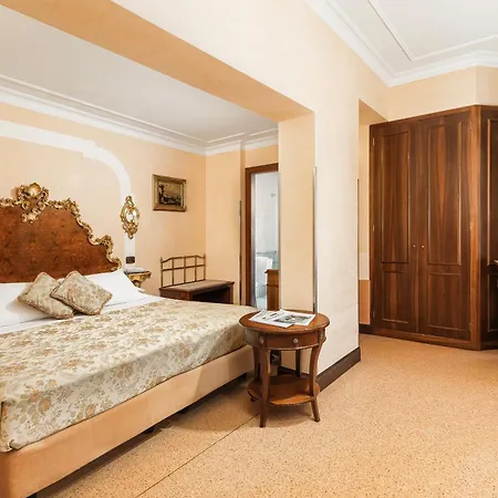 Hotel San Moisè