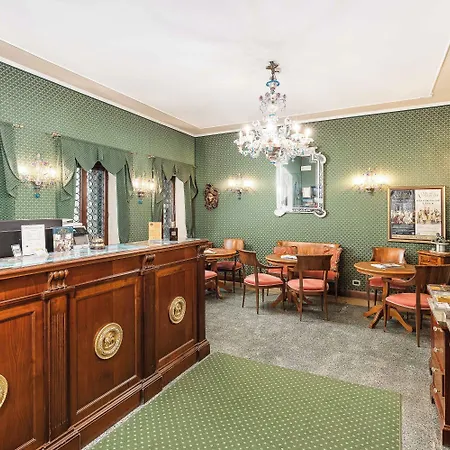 Hotel San Moise