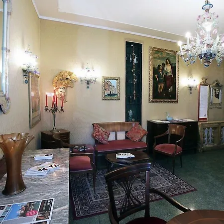 San Moisè Hotel