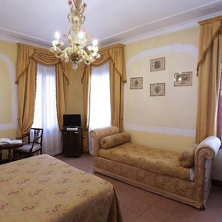 San Moise 3* Venice