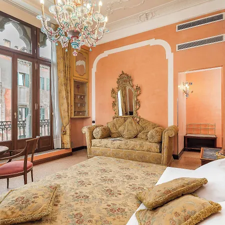 Hotell San Moise