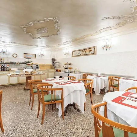 San Moise 3* Venice